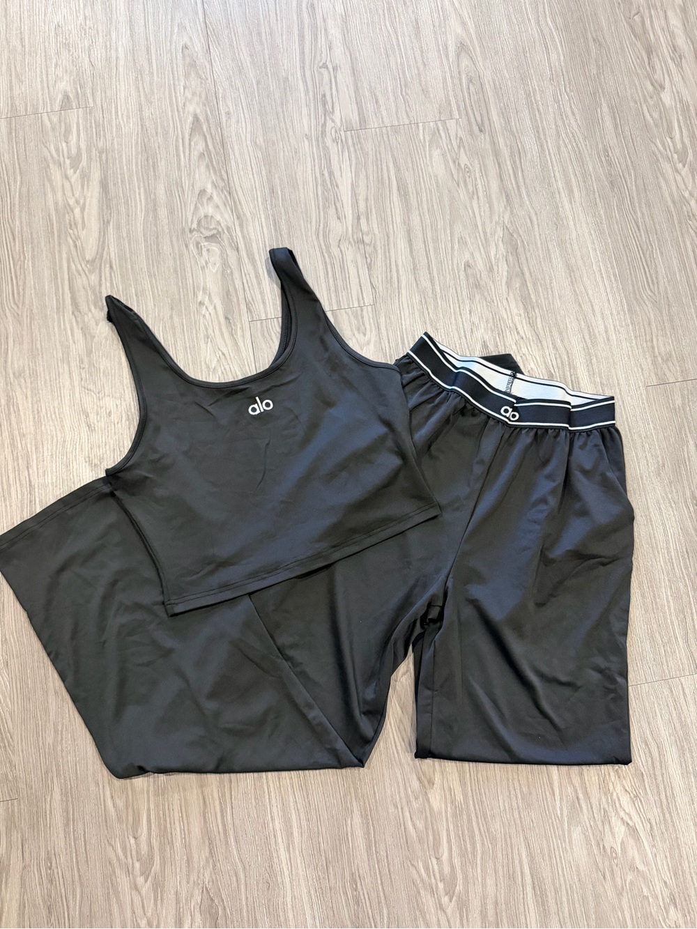 ALO Yoga Black Crop Tank and Black Athletic Shorts with Striped Waistband